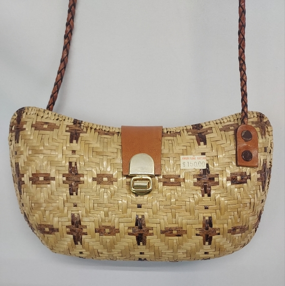 Handbags - NWT Small Kwun Fung Rattan Purse